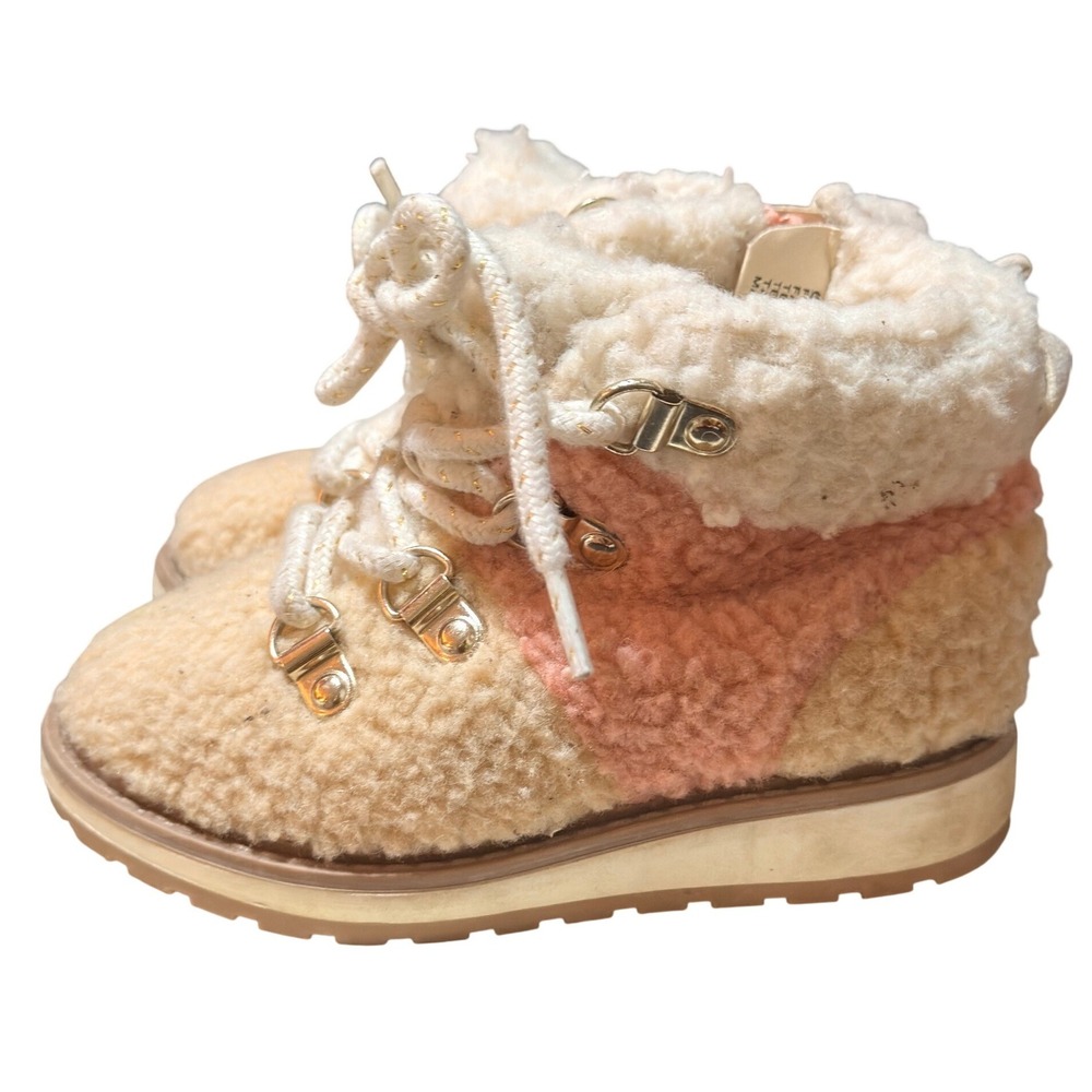 Cat & Jack Sherpa Hiking Boots Toddler Girls 6 Pink Cream Faux Fur Cottagecore